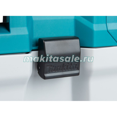 Аккумуляторный портативный пылесос XGT Makita VC013GLZ