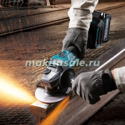 Аккумуляторная угловая шлифмашина XGT Makita GA013GU201