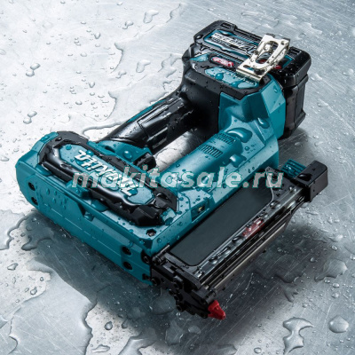 Аккумуляторный штифтозабиватель XGT Makita PT001GZ