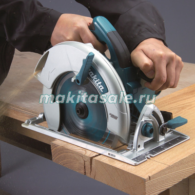 Дисковая пила Makita 5008MGJX2