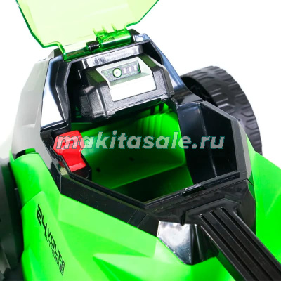 Газонокосилка аккумуляторная Greenworks GD24LM33 2516107,  24V, 33 см, бесщеточная,  с 1хАКБ 4Ач и ЗУ