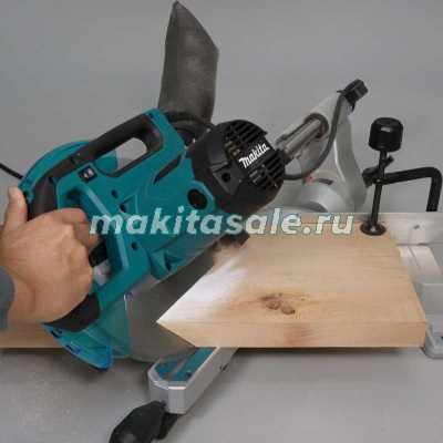 Торцовочная пила по дереву Makita LS1110F