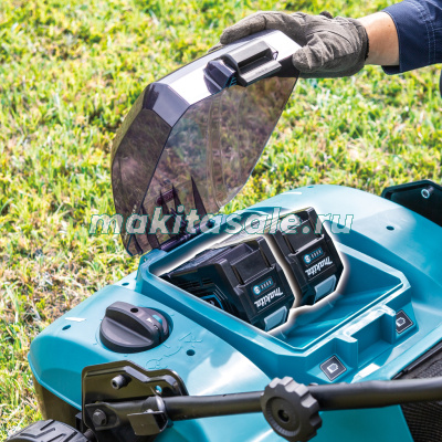 Аккумуляторный колесный скарификатор Makita UV001GZ