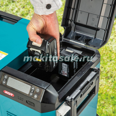 Аккумуляторный холодильник с функцией подогрева XGT Makita CW004GZ