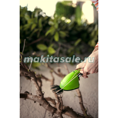 Аккумуляторные садовые ножницы Greenworks 7,2V со встроенным аккумулятором 2 Ah