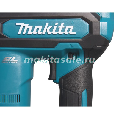 Аккумуляторный штифтозабиватель XGT Makita PT001GZ