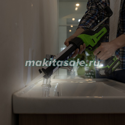 Пистолет для герметиков аккумуляторный Greenworks G24CAU, 24V, c 1хАКБ 2Ач и ЗУ