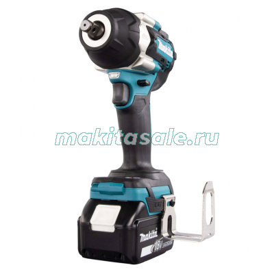 Аккумуляторный ударный гайковерт Makita DTW700RT1J