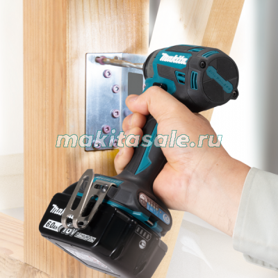 Аккумуляторный ударный шуруповерт Makita DTD173RTJ 