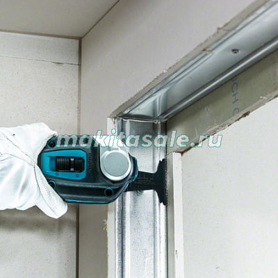 Аккумуляторный мультитул (реноватор) XGT Makita TM001GZ